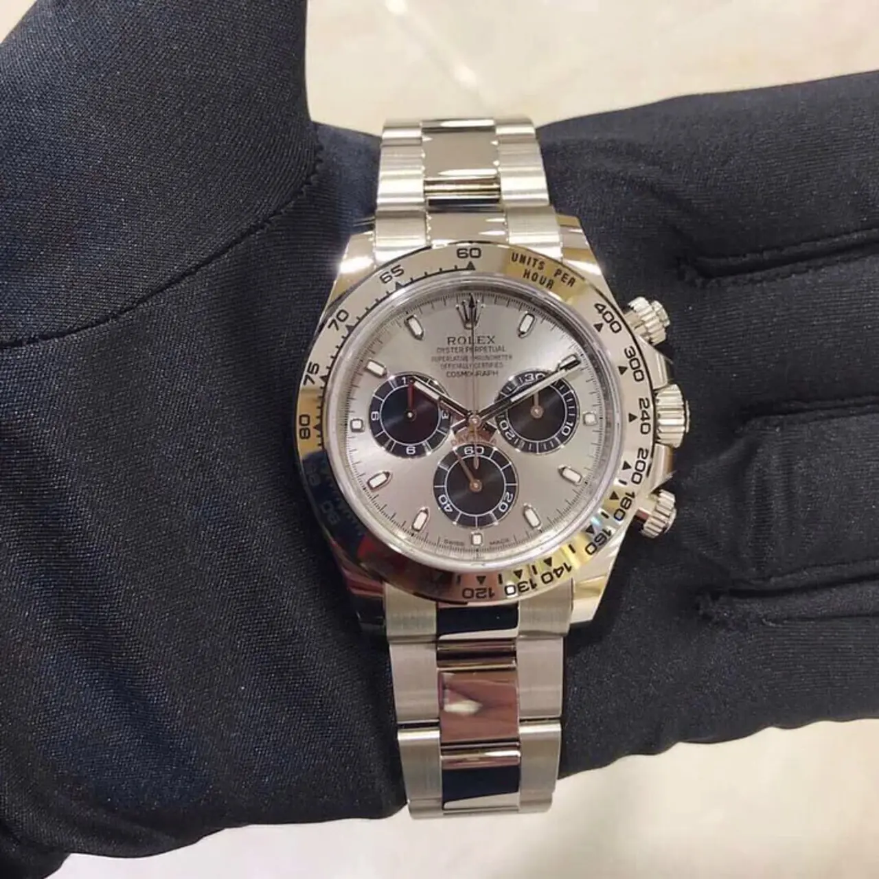 コスモグラフ デイトナ オイスター 40 mm ホワイトゴールド