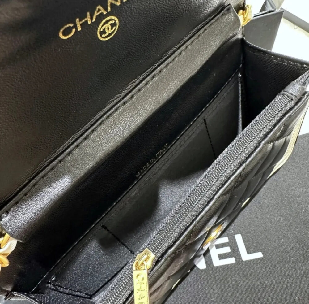 【トレンドのバイカラー♪】CHANEL シャネル ショルダーバッグ - 画像 (10)