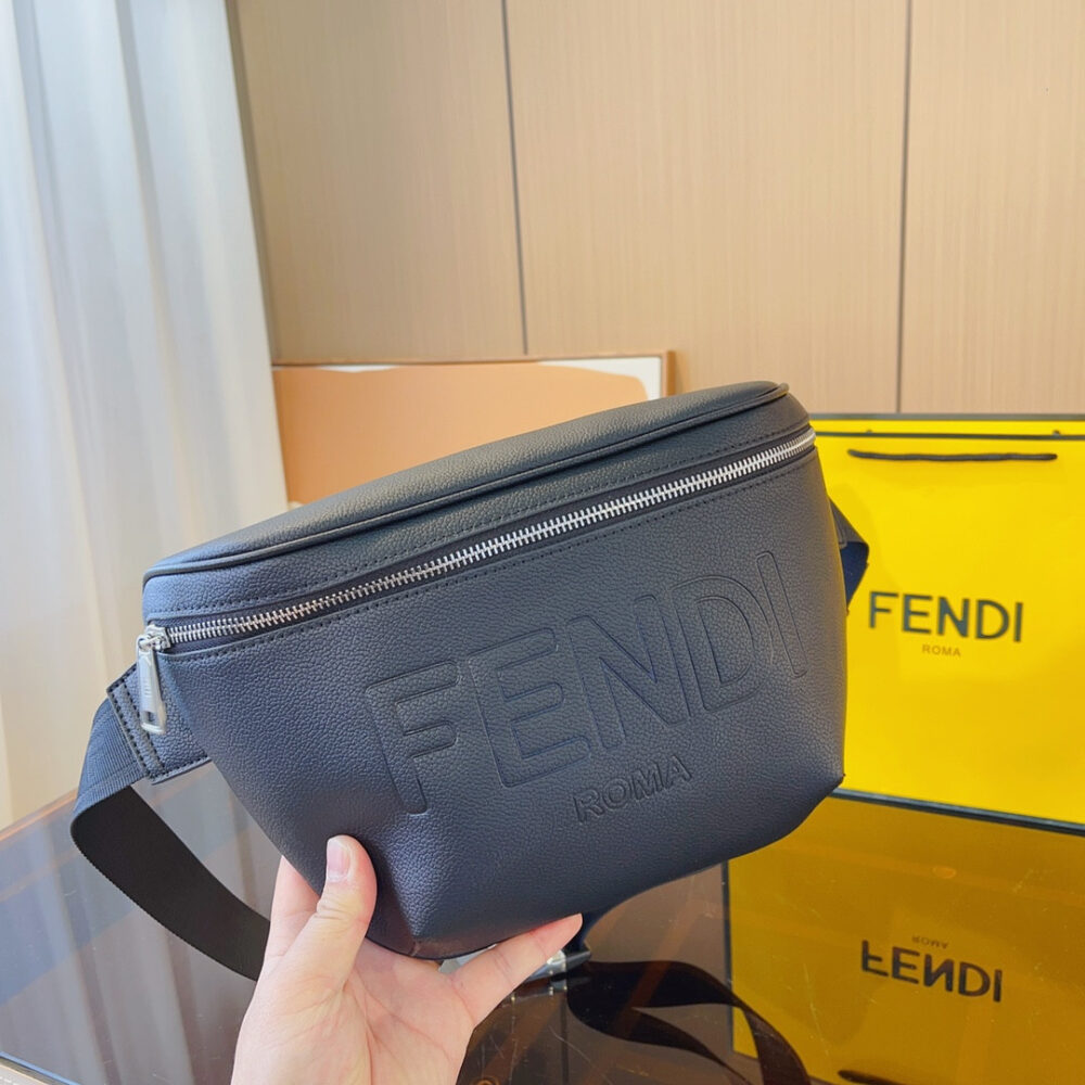 【FENDI 公式 旗艦店】 フェンディ ウエストポーチ 当日出荷 好評に付き再入荷！29*8*16CM - 画像 (3)