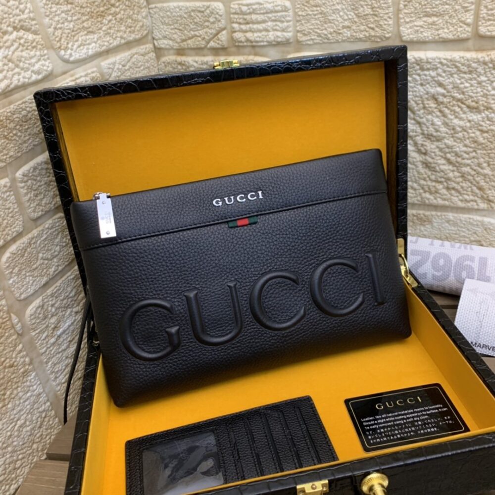 【GUCCI 公式 旗艦店】グッチ クラッチバッグ 当日出荷 好評に付き再入荷！28*18.3CM - 画像 (3)
