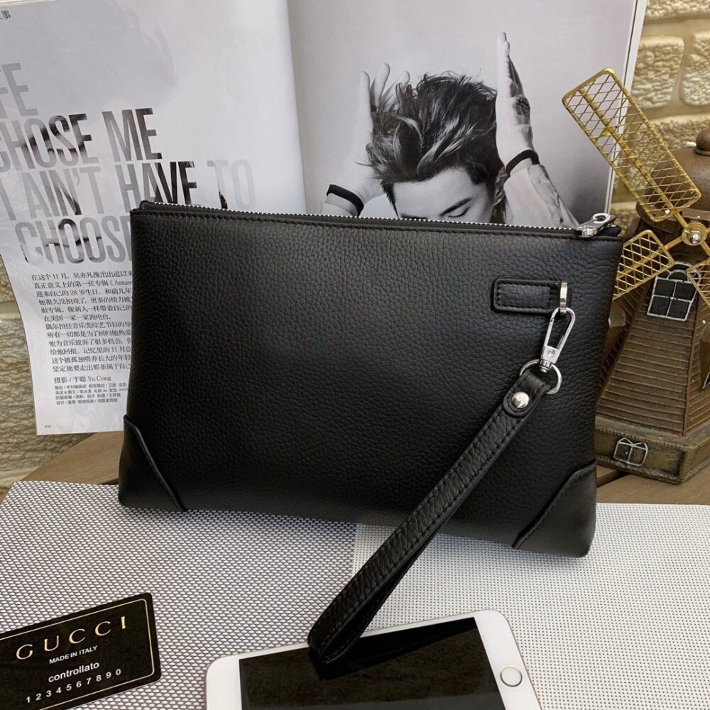 Gucci（グッチ）クラッチバッグ 28x18x3cm - 画像 (3)