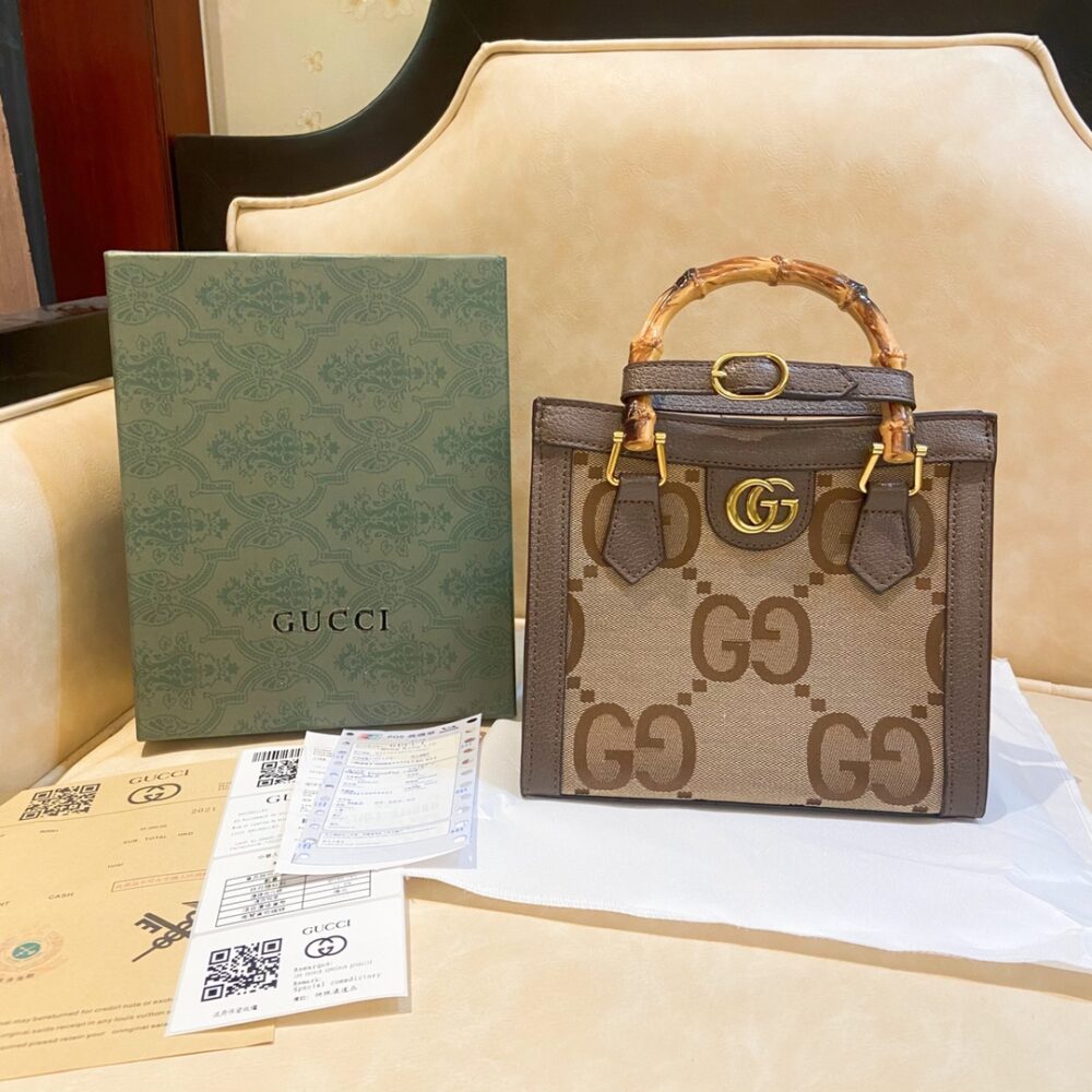 GUCCI 〔グッチ ダイアナ〕ミニ トートバッグ - 画像 (3)