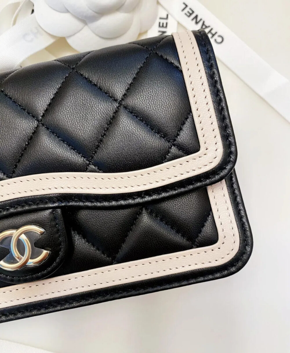 【トレンドのバイカラー♪】CHANEL シャネル ショルダーバッグ - 画像 (8)