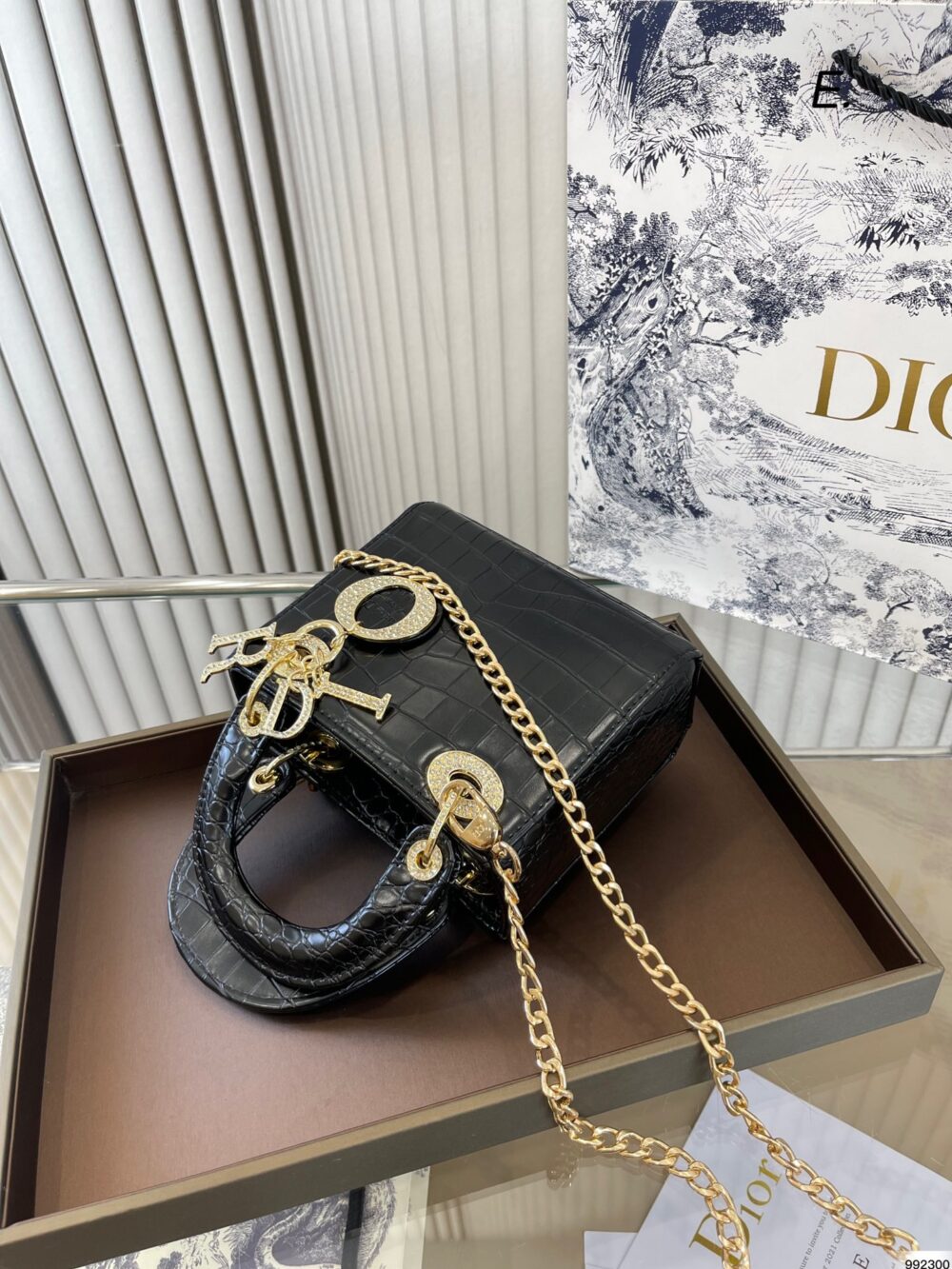 累積売上総額第１位 Diorダイアモンドバッグ♥️ - 画像 (4)