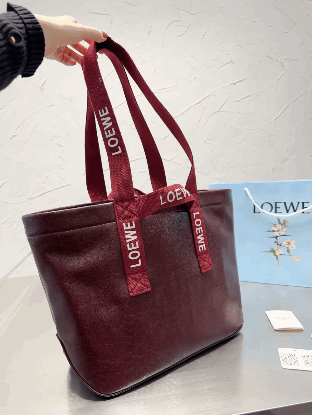 Loewe-ロエベ人気の大型ショッピングバッグ! - 画像 (12)