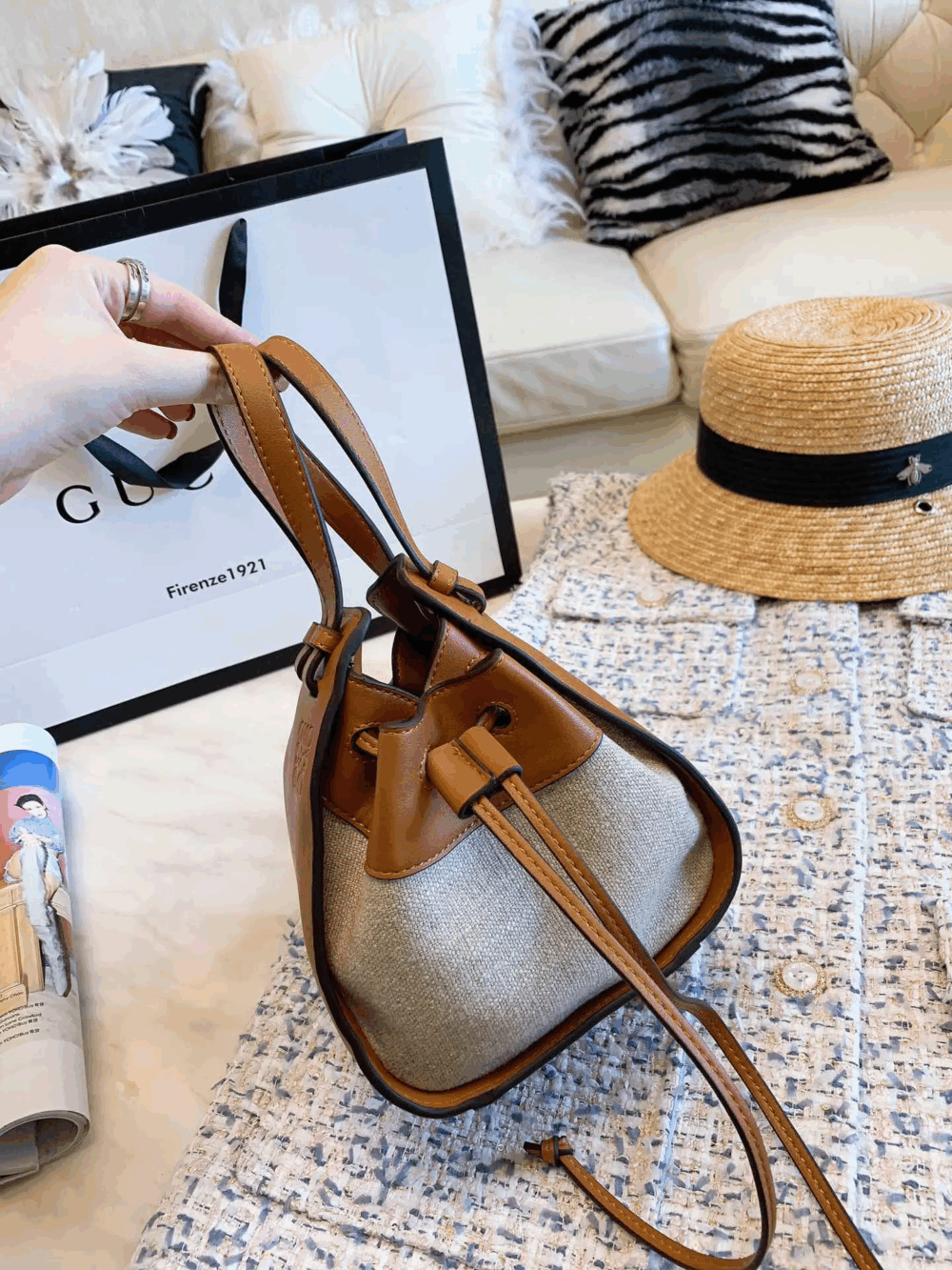 Loewe/Luo Yiwei HAMMOCK ミニバケットバッグ - 画像 (6)