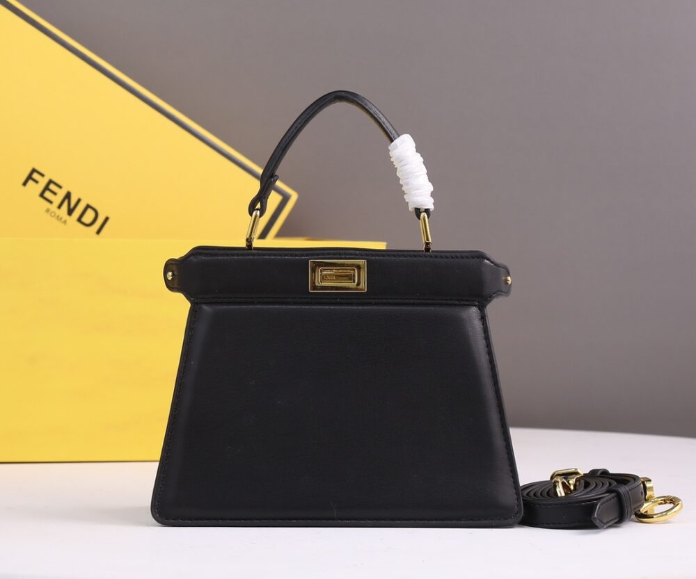 【FENDI 公式 旗艦店】フェンディ ハンドバッグ 当日出荷 好評に付き再入荷！20*15.5*11CM - 画像 (3)