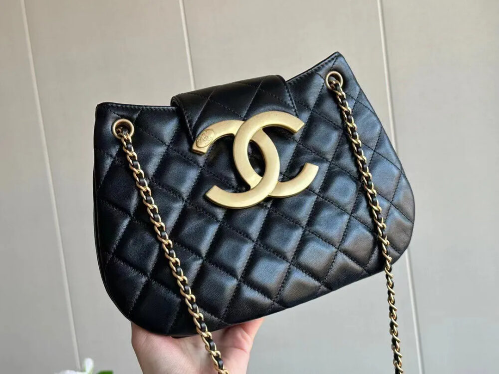 【24C★新作】CHANEL　メッセンジャーバック - 画像 (3)