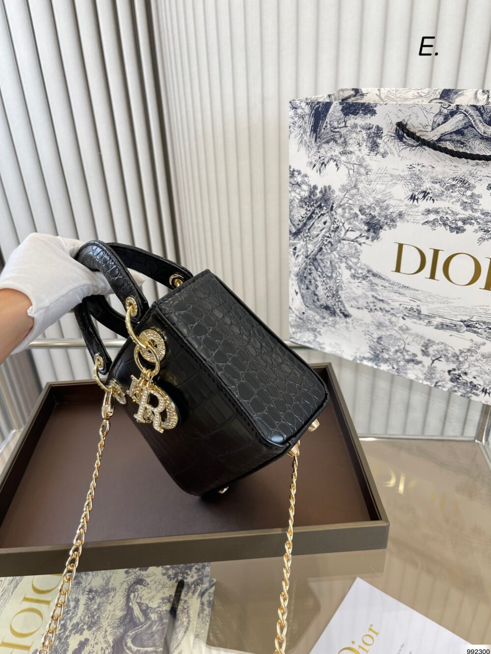 累積売上総額第１位 Diorダイアモンドバッグ♥️ - 画像 (3)
