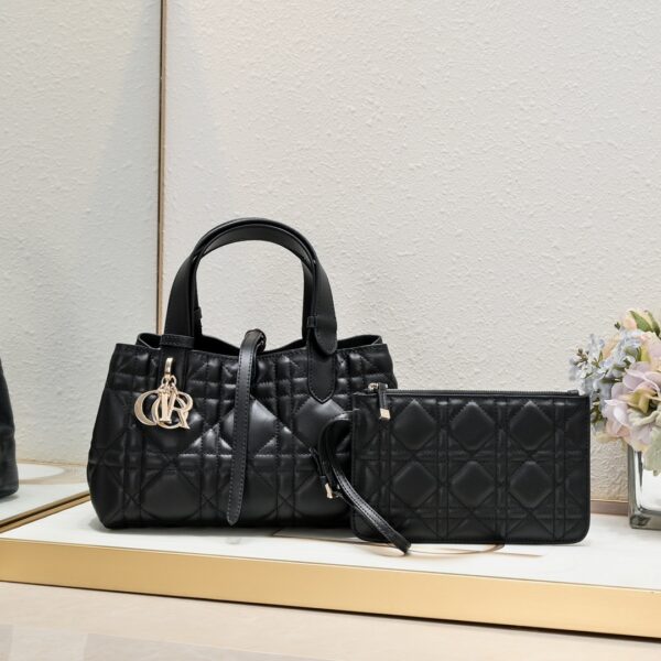 【DIOR公式 旗艦店】（ディオール）Toujoursハンドバッグ 23*15*15cm