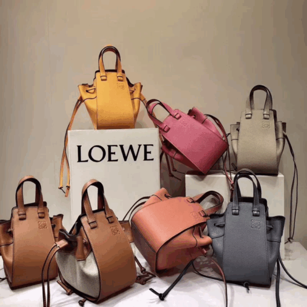 【LOEWE】★定番★ミニハンモックDWバッグ【バッグ】