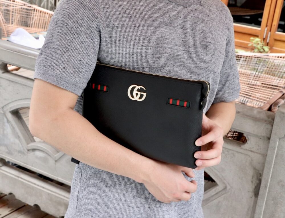Gucci（グッチ）クラッチバッグ 29x18x5cm - 画像 (3)