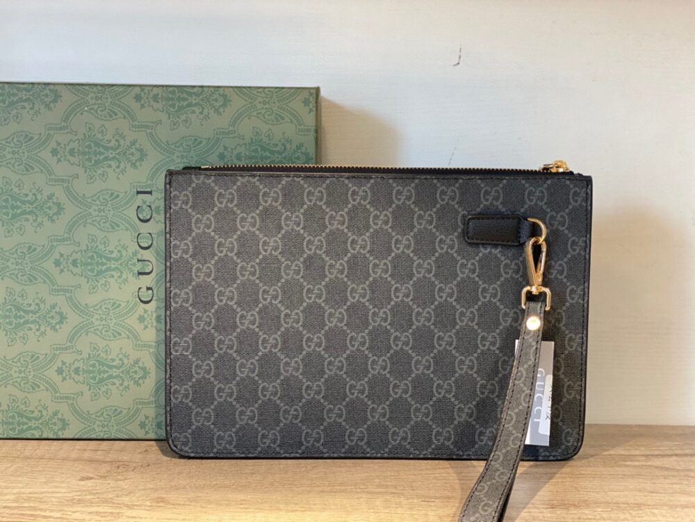 Gucci（グッチ）クラッチバッグ 27x18x3cm - 画像 (9)