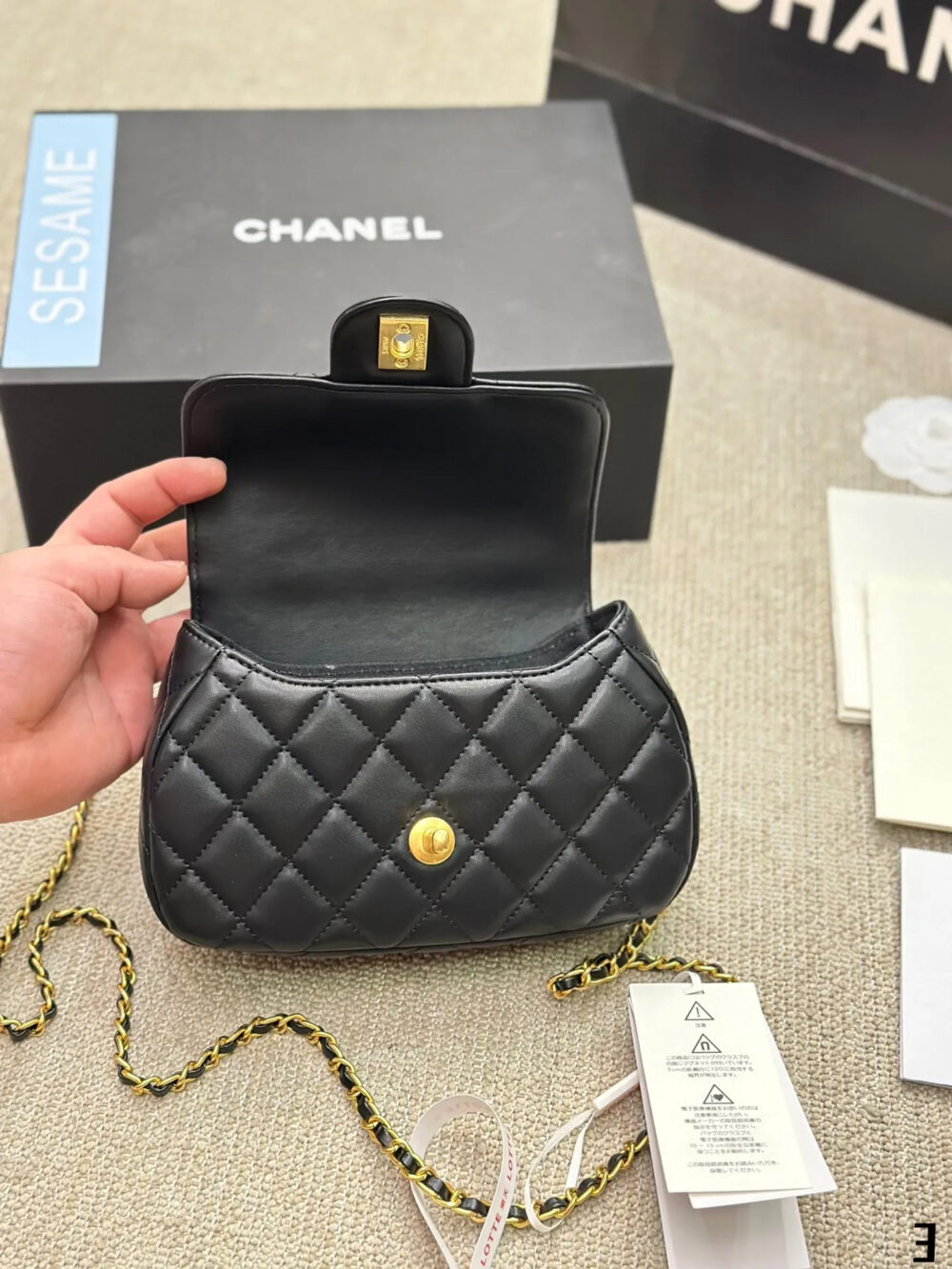 CHANEL トップハンドルフラップバッグ - 画像 (5)