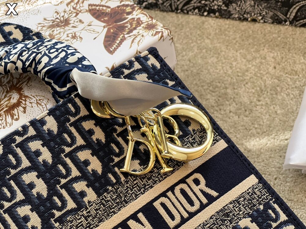 Diorディオールダイアモンドバッグ 21秋冬新作高級立体刺繍 - 画像 (7)