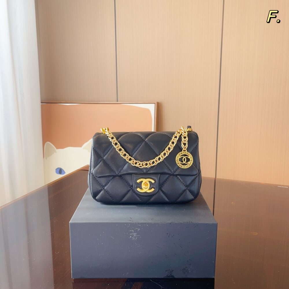 CHANEL （シャネル）メッセンジャーバッグ 20*7*15cm - 画像 (5)