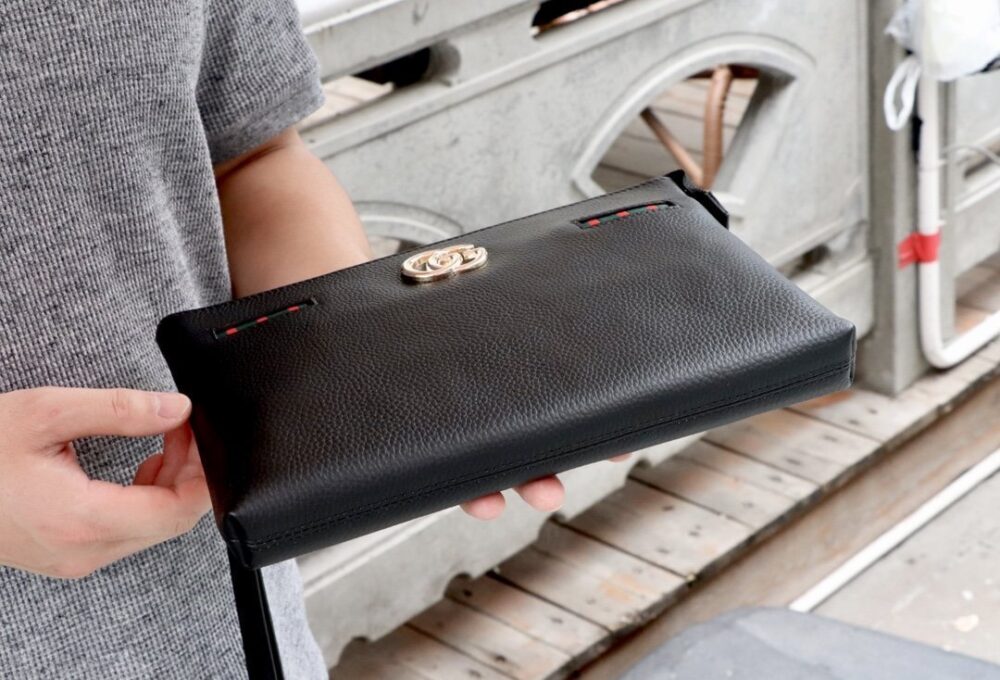 Gucci（グッチ）クラッチバッグ 29x18x5cm - 画像 (5)