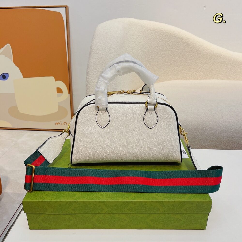 ADIDAS X GUCCI ミニ ダッフルバッグ 28 X 16 X 12CM - 画像 (10)