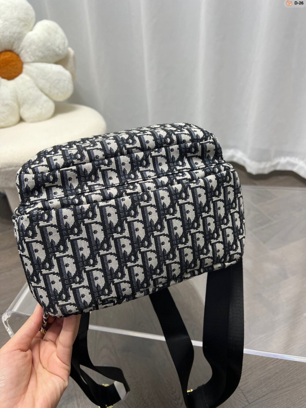 累積売上総額第１位 ディオールのショルダーバッグDior 22新作プレミアムショルダー【限定】 - 画像 (4)