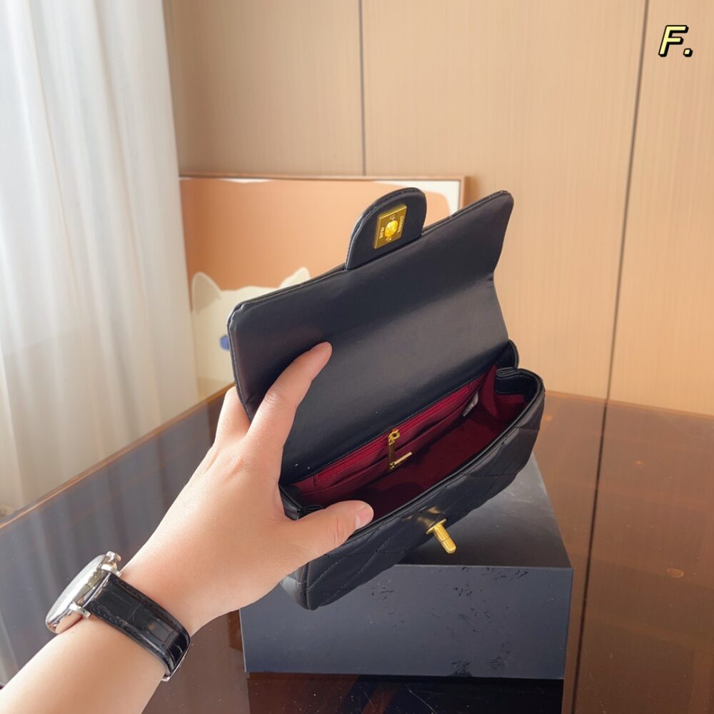 CHANEL （シャネル）メッセンジャーバッグ 20*7*15cm - 画像 (10)
