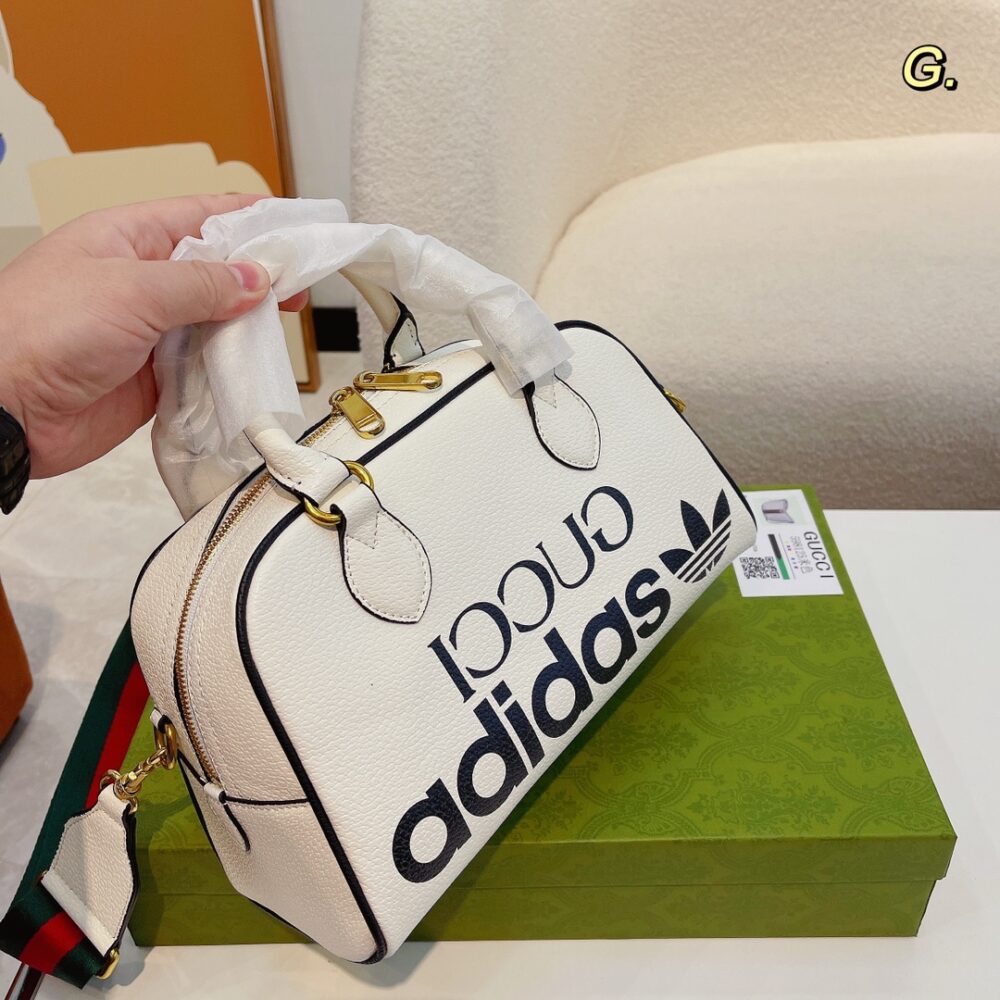 ADIDAS X GUCCI ミニ ダッフルバッグ 28 X 16 X 12CM - 画像 (12)