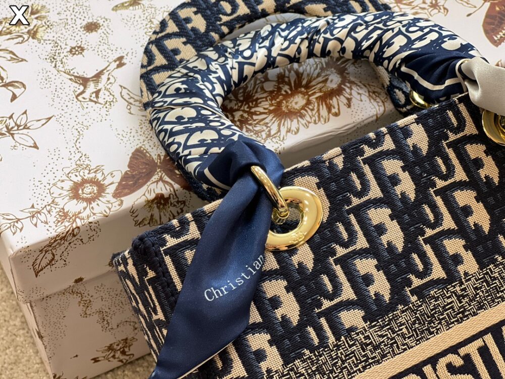 Diorディオールダイアモンドバッグ 21秋冬新作高級立体刺繍 - 画像 (3)