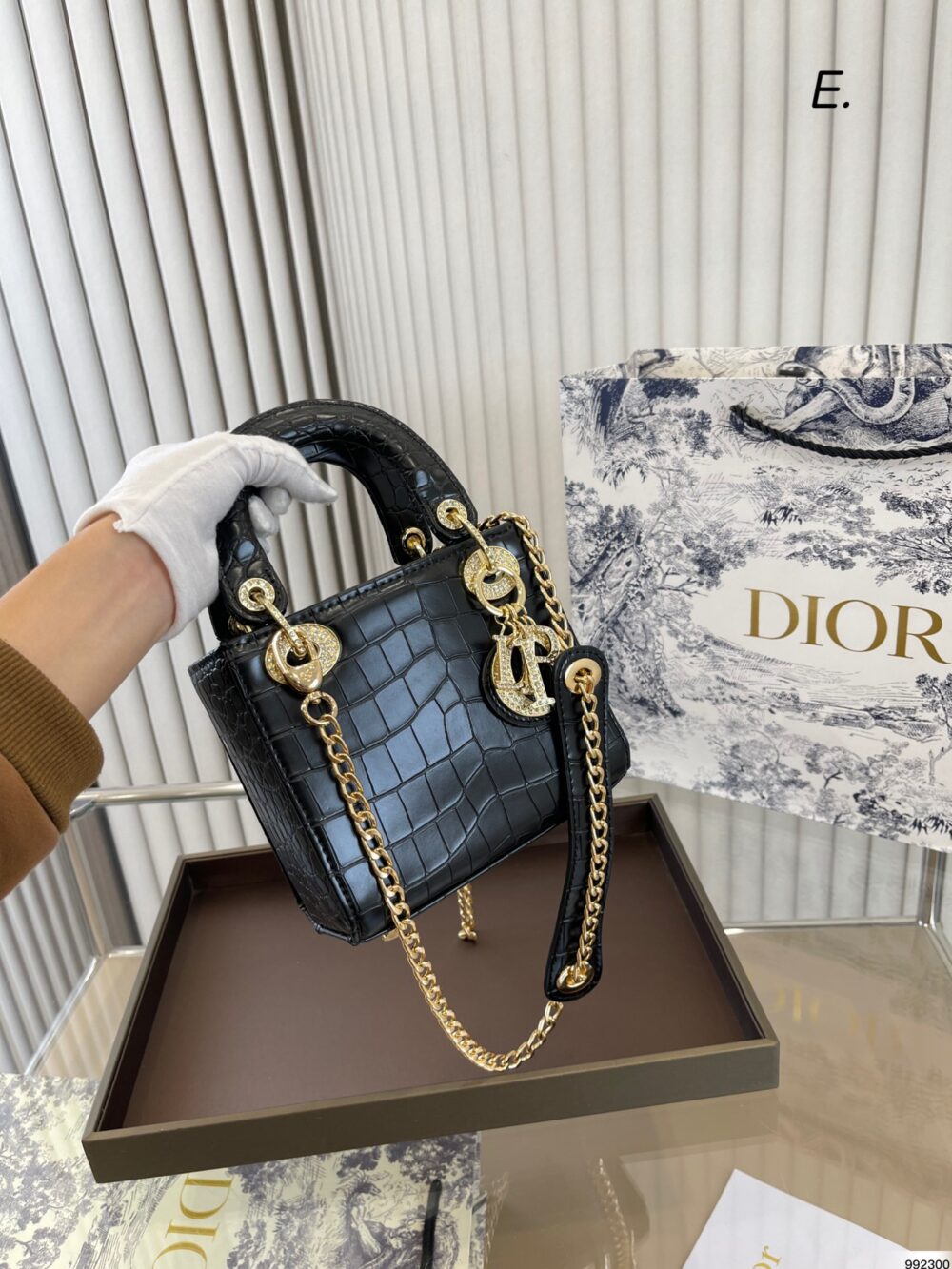累積売上総額第１位 Diorダイアモンドバッグ♥️ - 画像 (9)