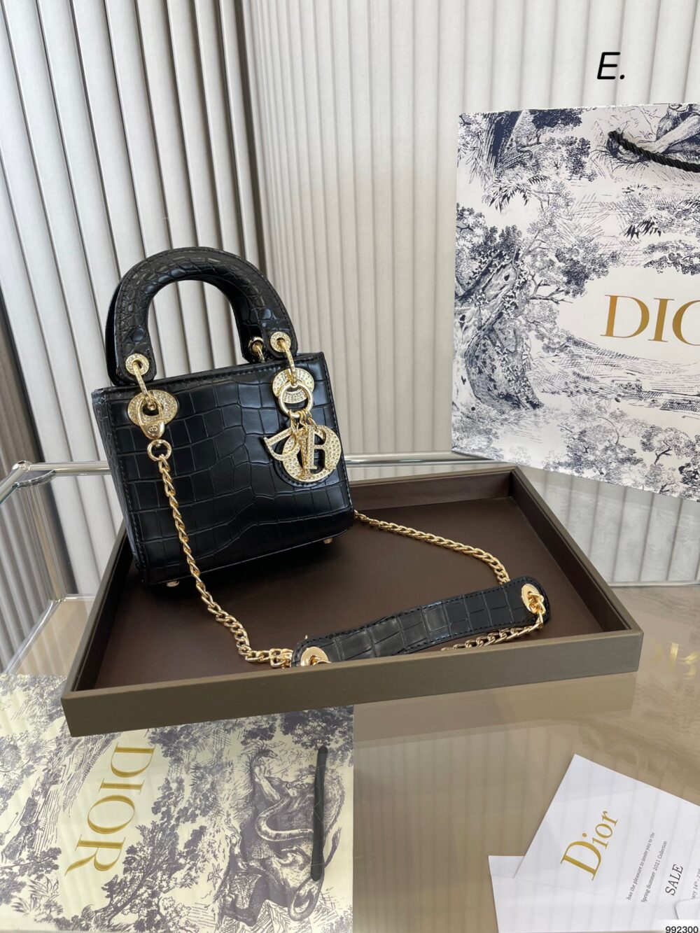 累積売上総額第１位 Diorダイアモンドバッグ♥️ - 画像 (2)