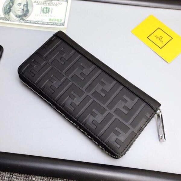 FENDI（フェンディ） 財布 19X11X3CM