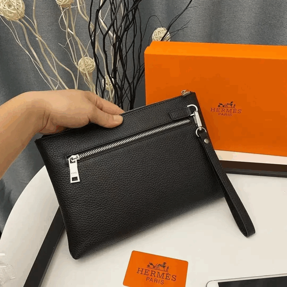 【HERMES 公式旗艦店】エルメス クラッチバッグ 当日出荷 好評に付き再入荷！28*18*3CM - 画像 (5)