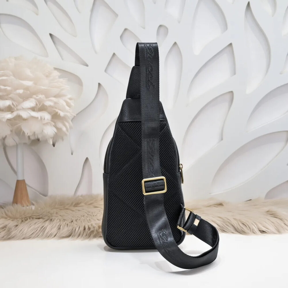 【GUCCI 公式 旗艦店】グッチ 胸ポケット当日出荷 好評に付き再入荷！27*18*7CM - 画像 (2)