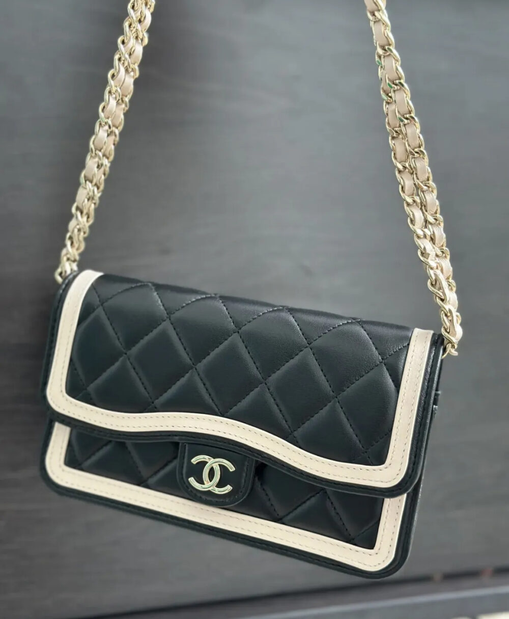 【トレンドのバイカラー♪】CHANEL シャネル ショルダーバッグ - 画像 (7)