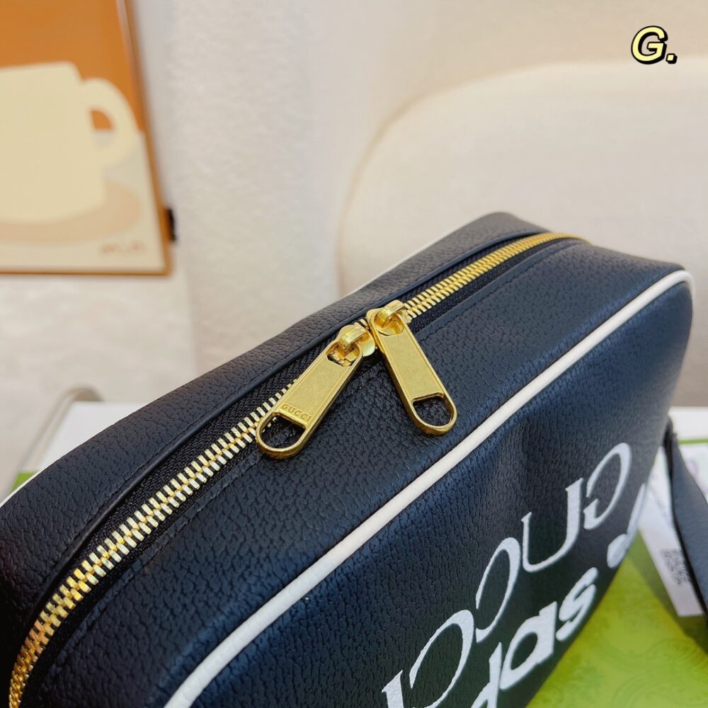 ADIDAS X GUCCI スモール ショルダーバッグ 24 X 15 X 8 CM - 画像 (9)