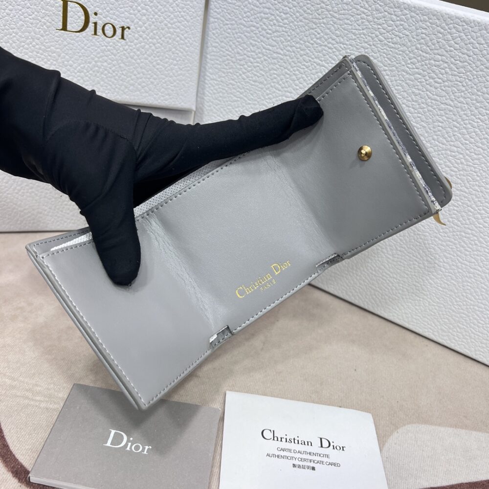 【限定】DIOR❤️30 Montaigneショートウォレット 免税 - 画像 (5)