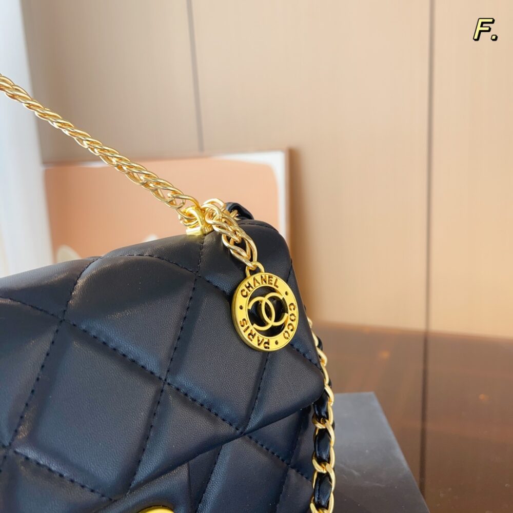 CHANEL （シャネル）メッセンジャーバッグ 20*7*15cm - 画像 (8)