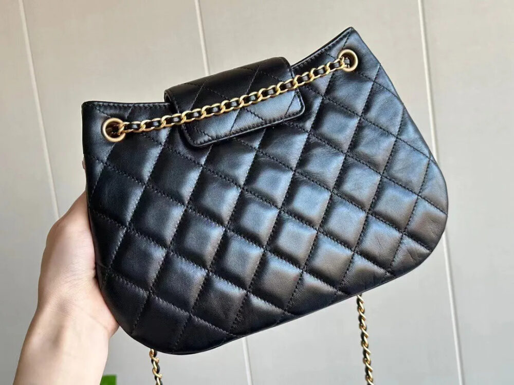 【24C★新作】CHANEL　メッセンジャーバック - 画像 (4)