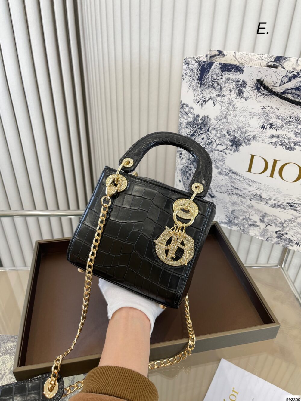 累積売上総額第１位 Diorダイアモンドバッグ♥️ - 画像 (8)