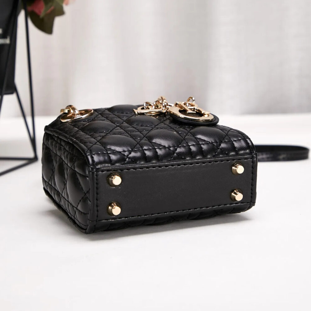 【DIOR 公式 旗艦店】ディオール ショルダーバッグ 当日出荷 好評に付き再入荷！12*10*5CM - 画像 (6)