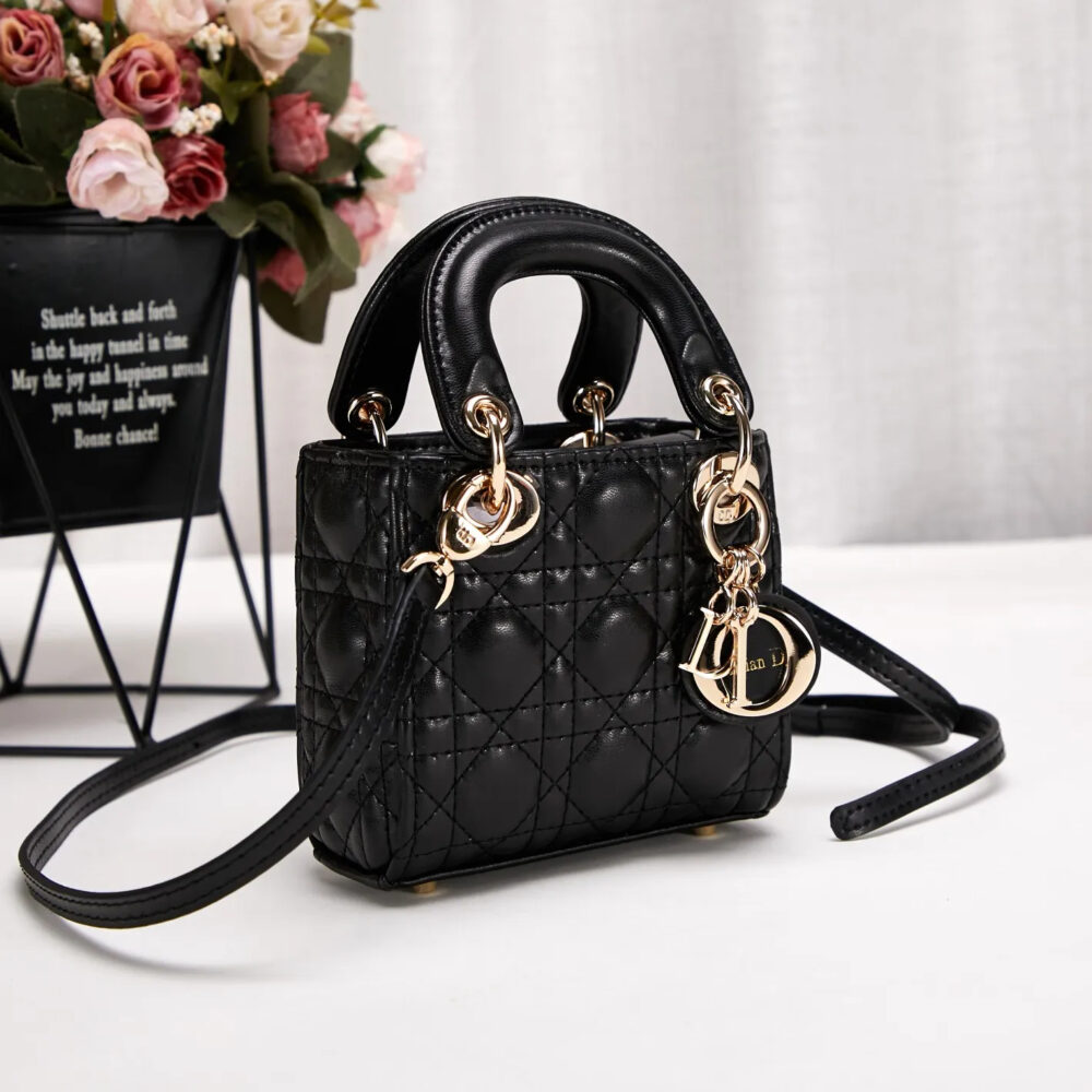 【DIOR 公式 旗艦店】ディオール ショルダーバッグ 当日出荷 好評に付き再入荷！12*10*5CM - 画像 (2)