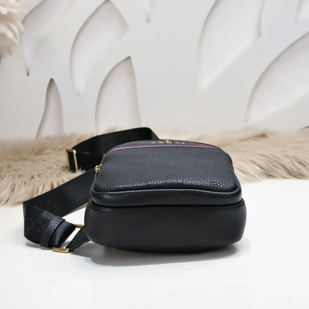 【GUCCI 公式 旗艦店】グッチ 胸ポケット当日出荷 好評に付き再入荷！27*18*7CM - 画像 (3)