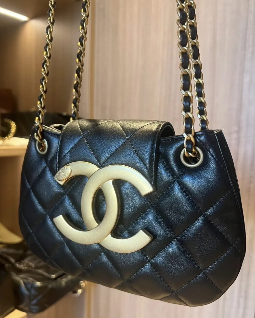 【24C★新作】CHANEL　メッセンジャーバック - 画像 (6)