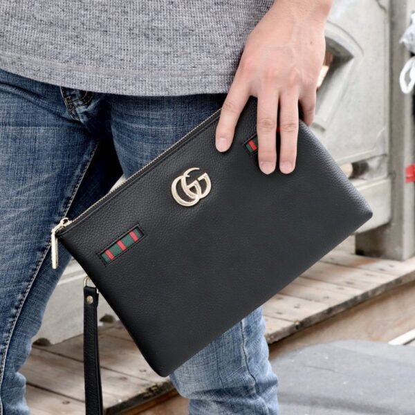 Gucci（グッチ）クラッチバッグ 29x18x5cm