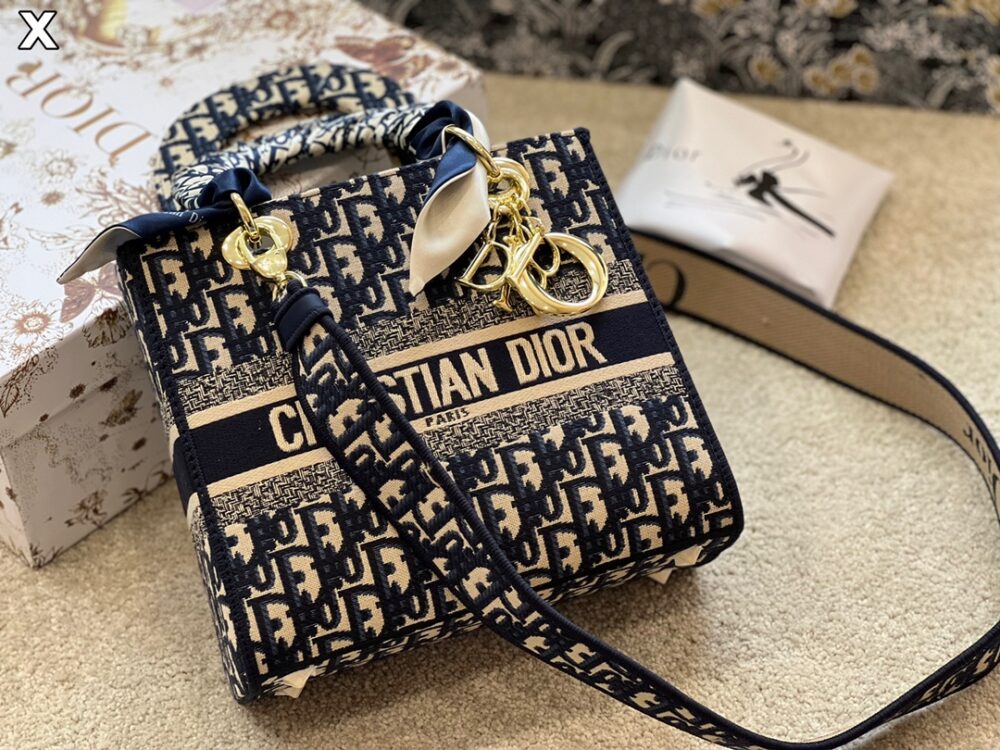 Diorディオールダイアモンドバッグ 21秋冬新作高級立体刺繍 - 画像 (5)