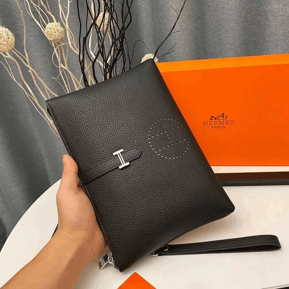 【HERMES 公式旗艦店】エルメス クラッチバッグ 当日出荷 好評に付き再入荷！28*18*3CM - 画像 (3)