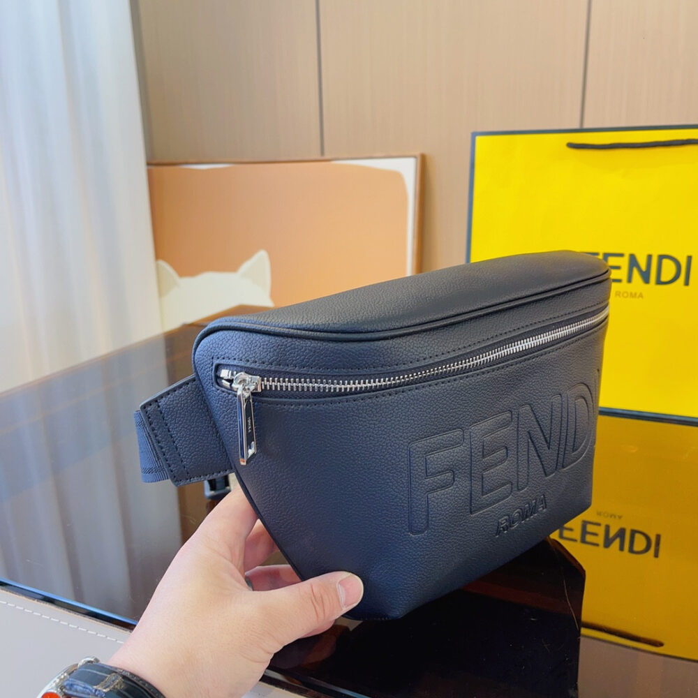 【FENDI 公式 旗艦店】 フェンディ ウエストポーチ 当日出荷 好評に付き再入荷！29*8*16CM - 画像 (8)