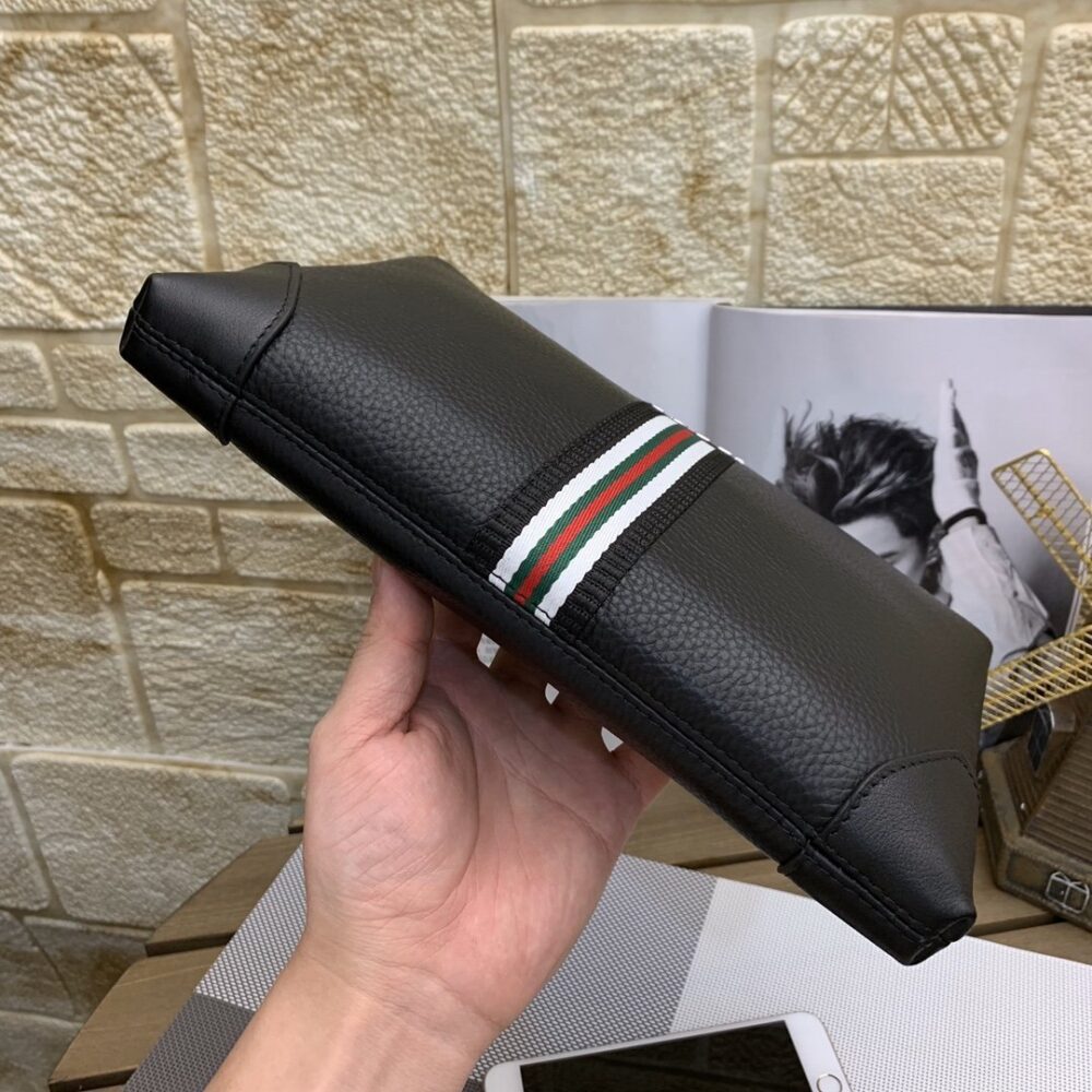 Gucci（グッチ）クラッチバッグ 28x18x3cm - 画像 (9)