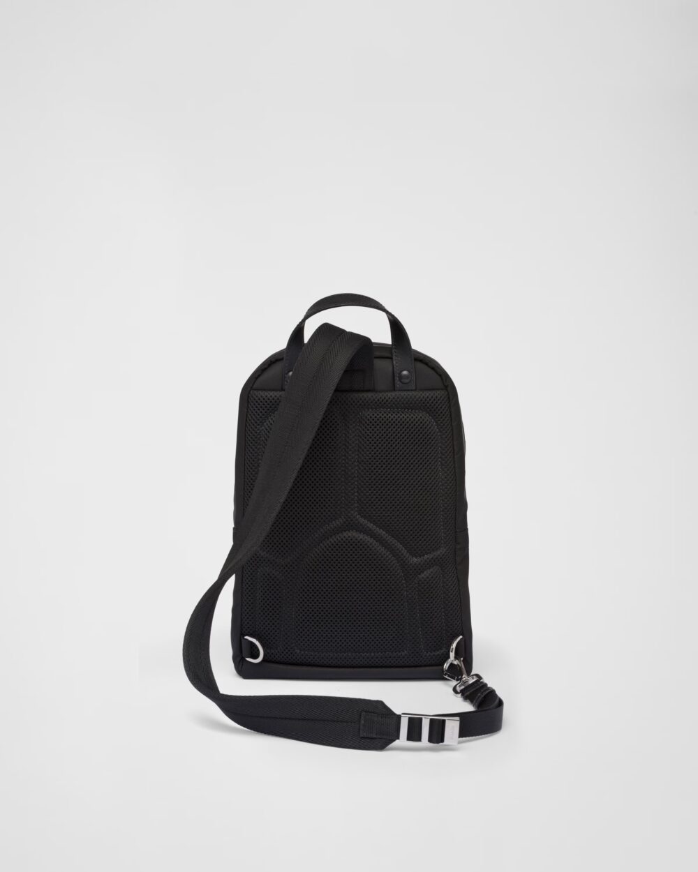 prada メンズ 黒 ショルダーバックパック Re-Nylon xサフィアーノレザー ワン - 画像 (4)